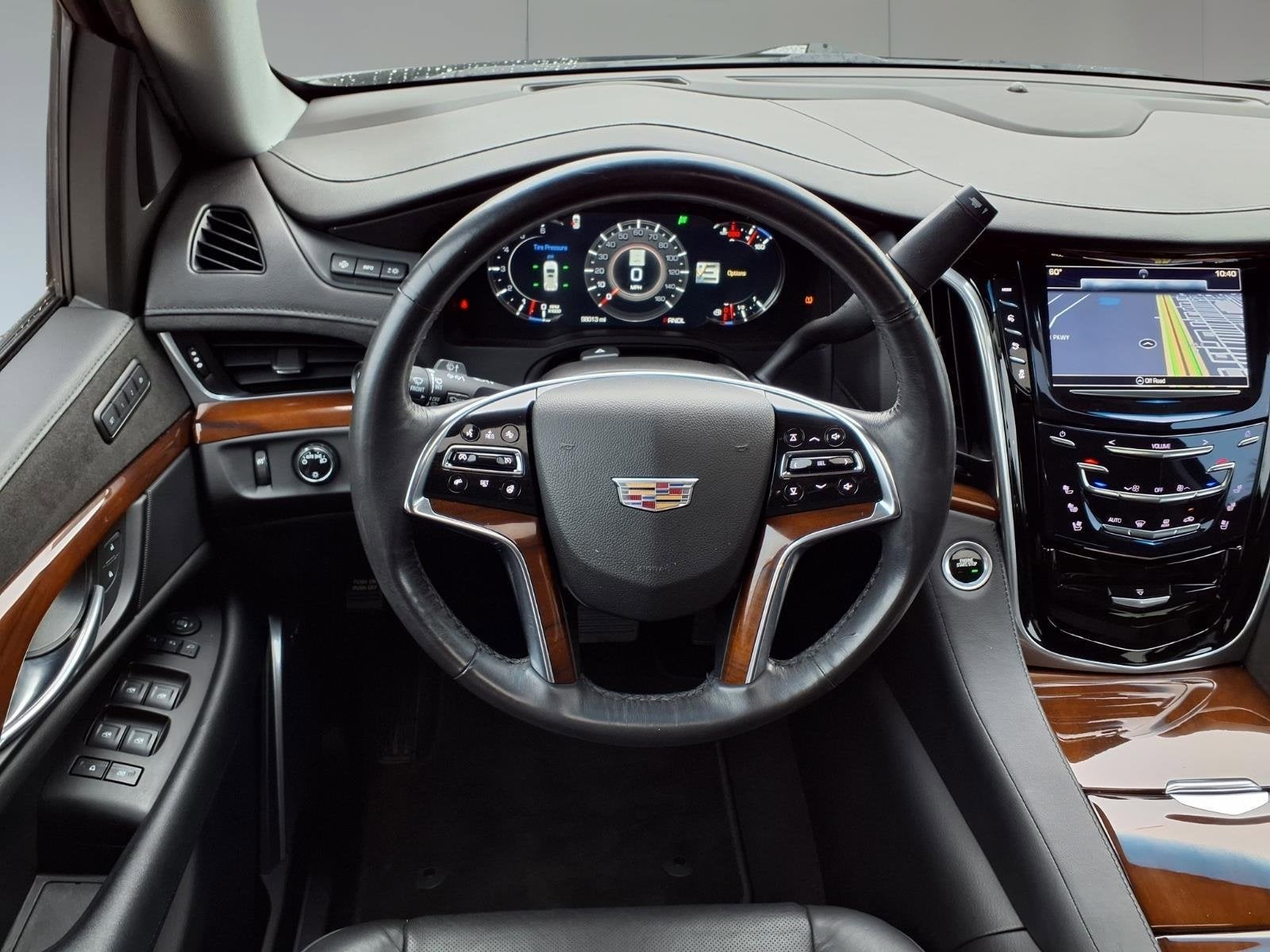 2019 Cadillac Escalade Luxury