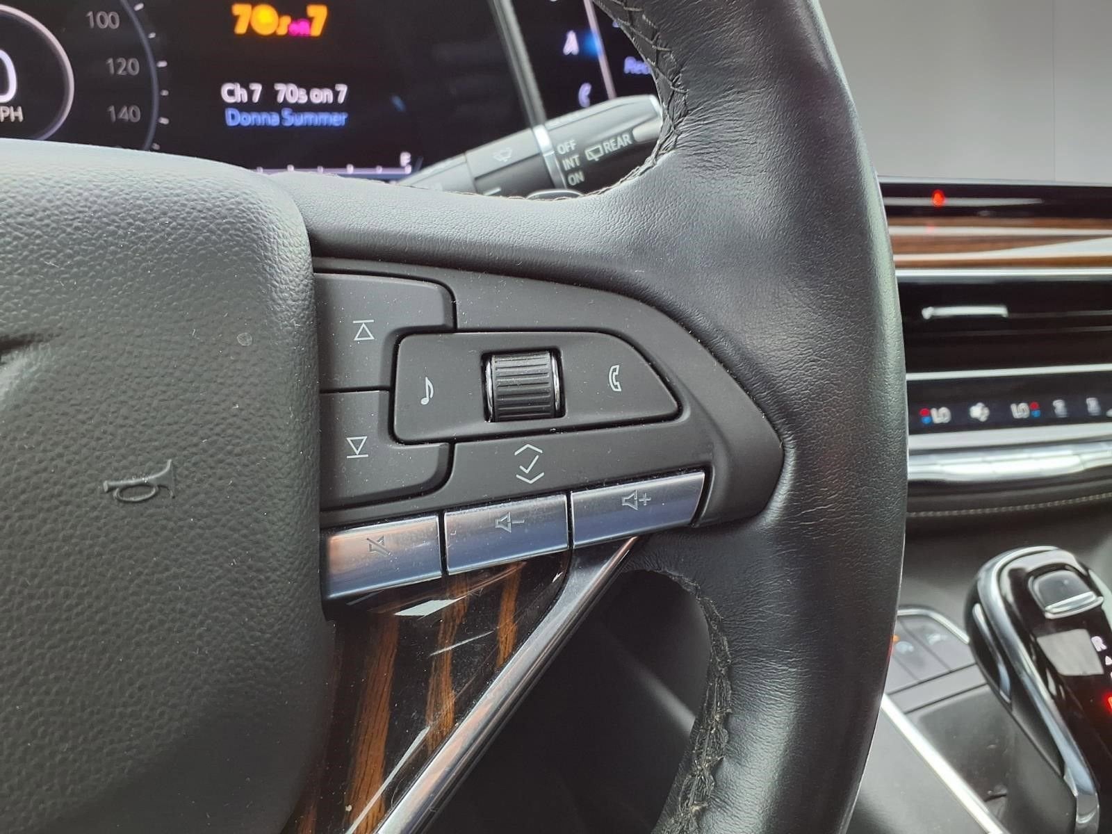 2023 Cadillac Escalade Premium Luxury