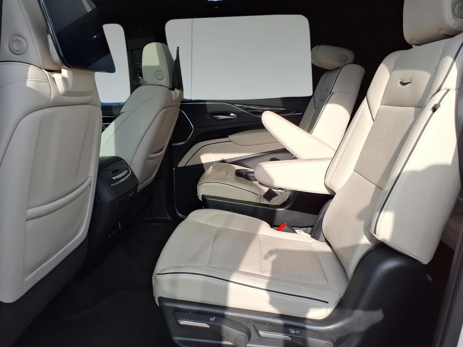 2023 Cadillac Escalade ESV RWD Sport