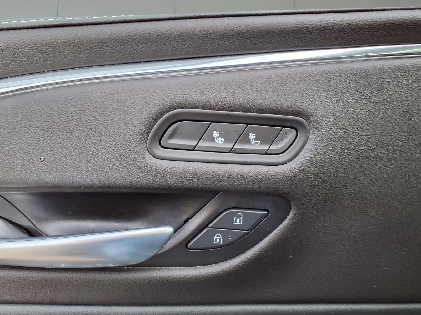 2024 Cadillac Escalade Luxury