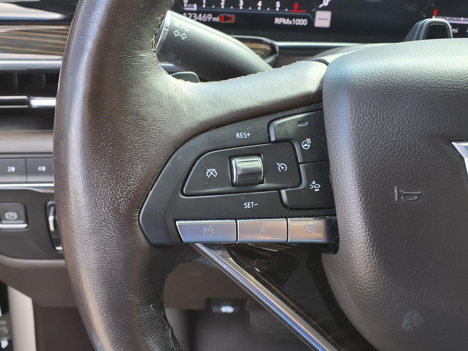 2022 Cadillac Escalade Premium Luxury