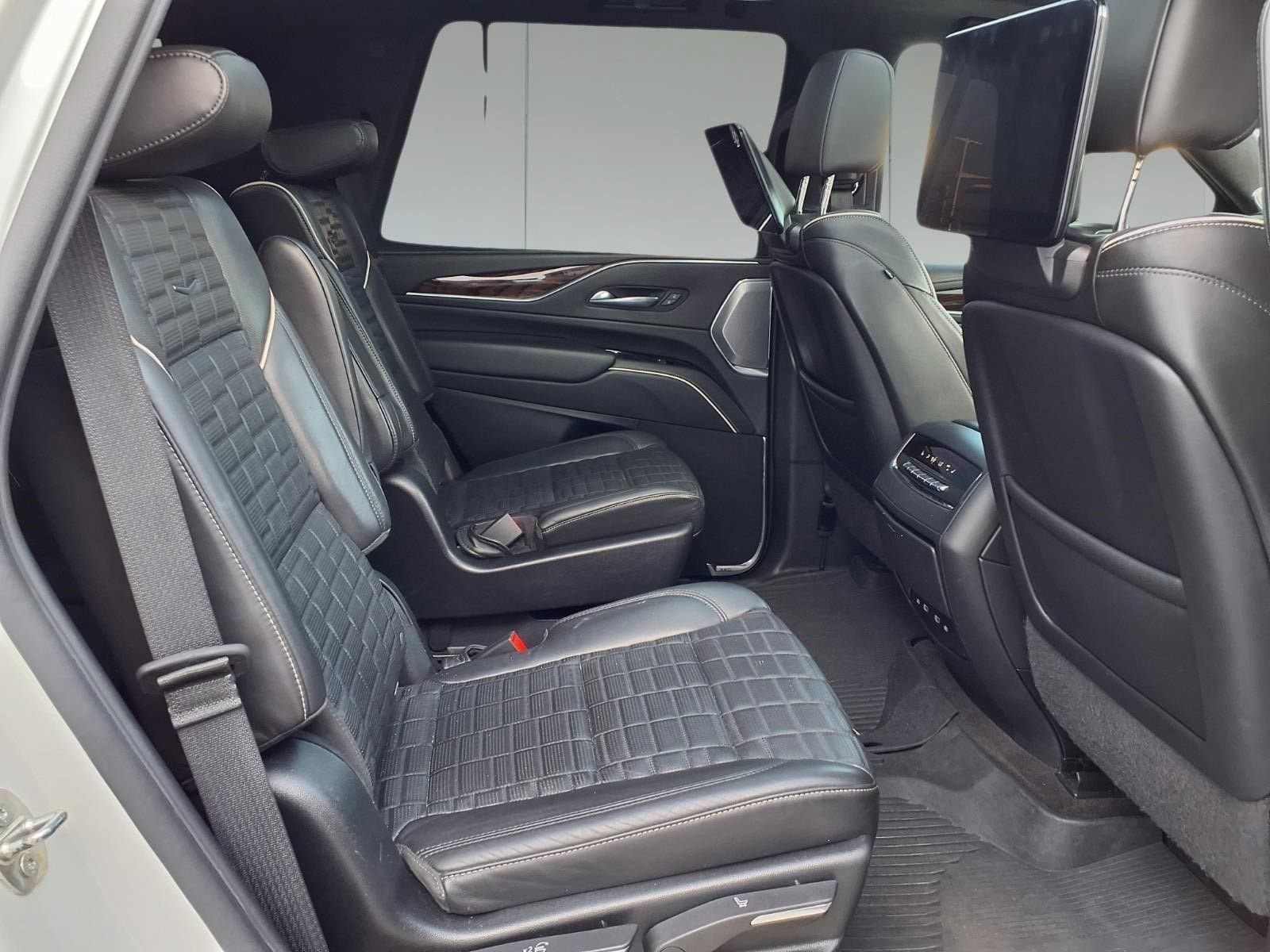 2022 Cadillac Escalade Premium Luxury Platinum