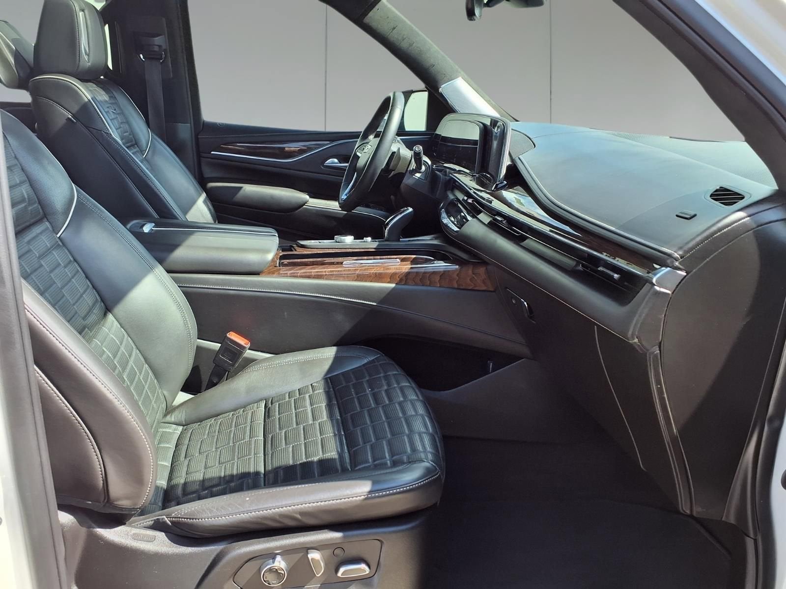 2022 Cadillac Escalade Premium Luxury Platinum