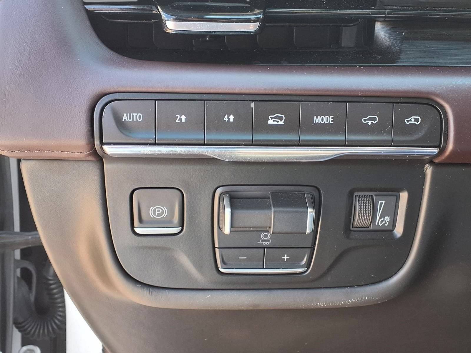 2023 Cadillac Escalade 4WD Premium Luxury Platinum