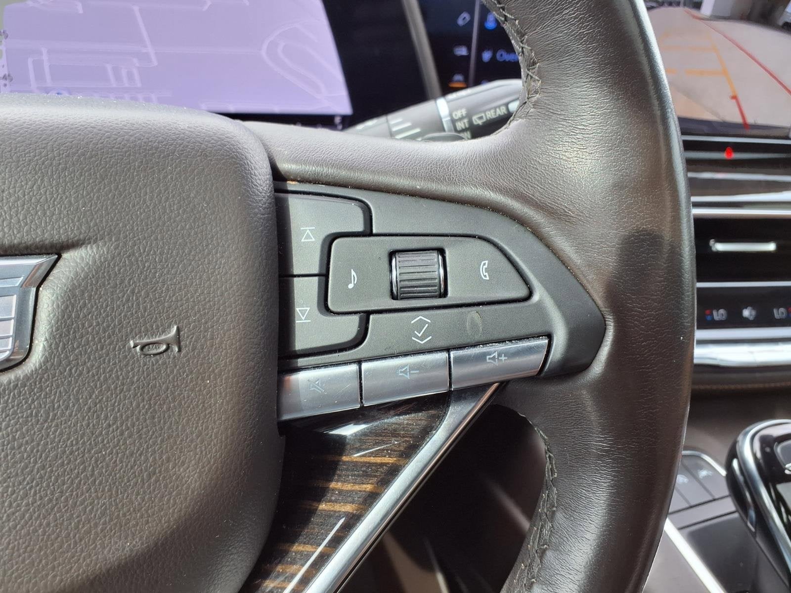 2022 Cadillac Escalade Sport