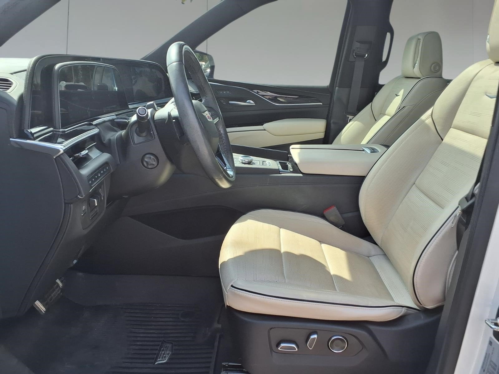 2023 Cadillac Escalade 4WD Sport
