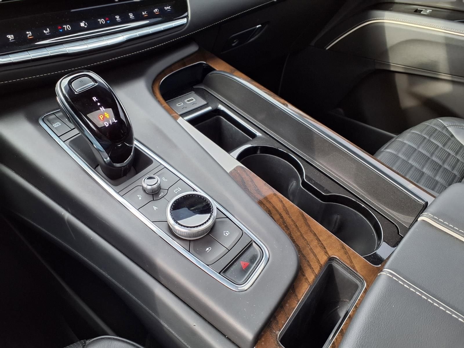 2024 Cadillac Escalade Sport Platinum