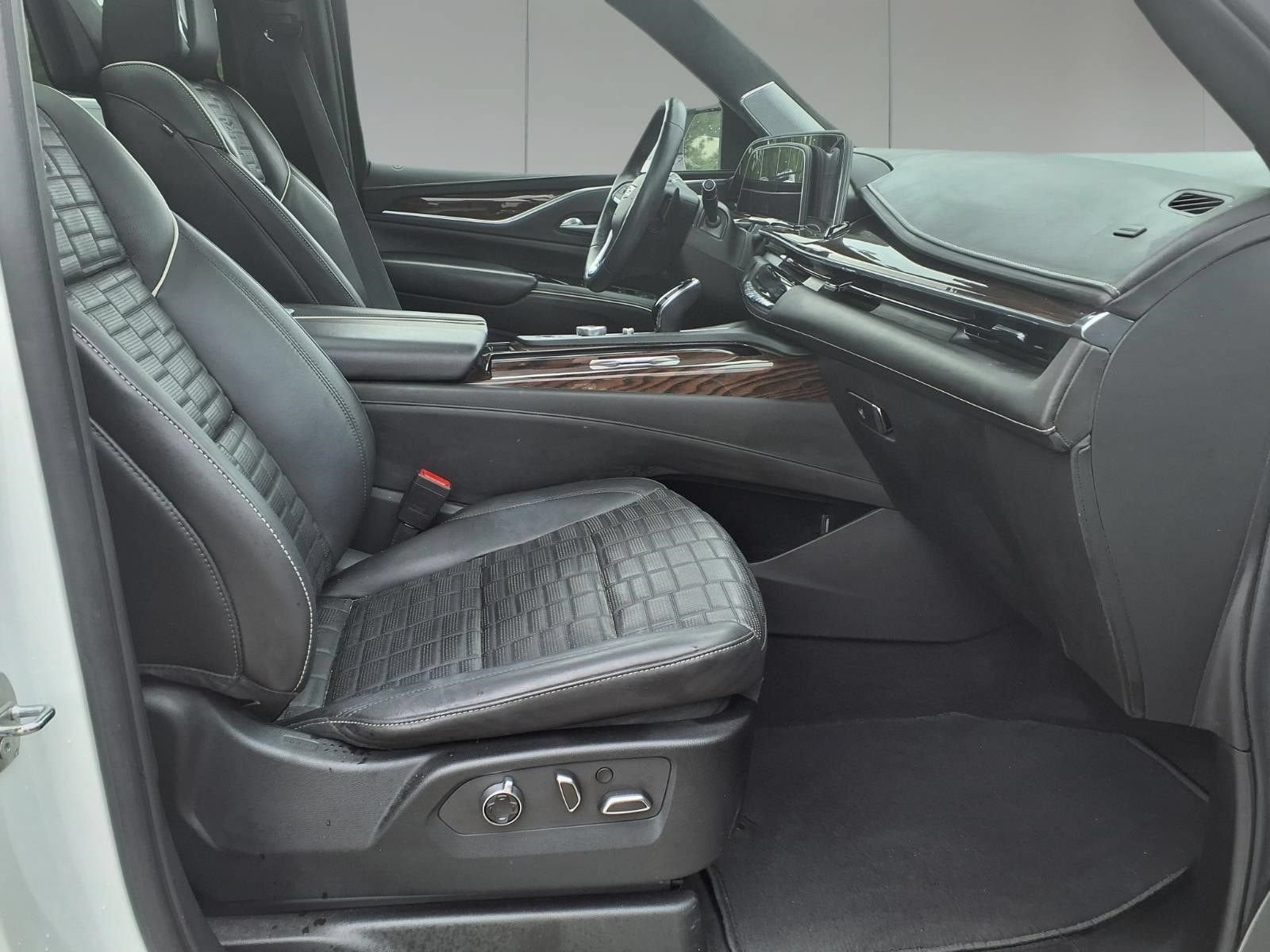 2022 Cadillac Escalade Sport Platinum