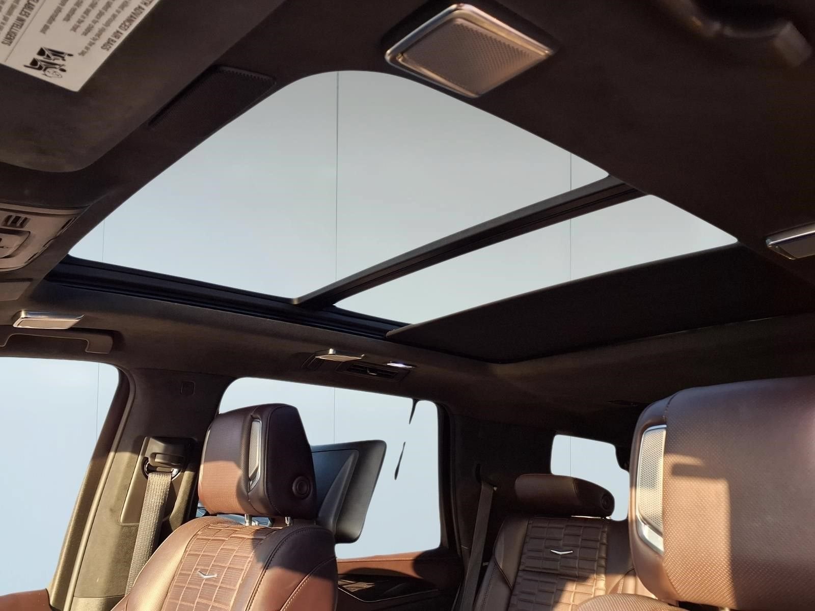 2023 Cadillac Escalade 4WD Sport Platinum