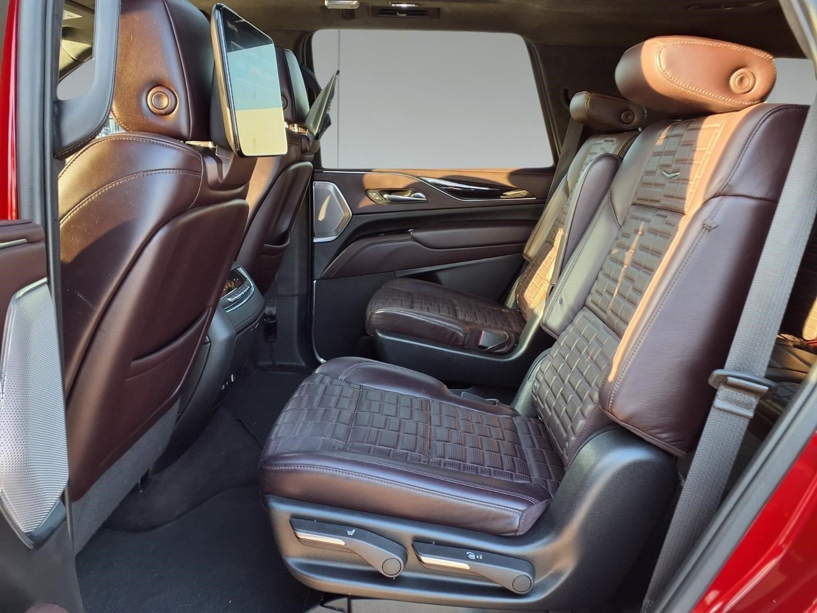 2023 Cadillac Escalade 4WD Sport Platinum