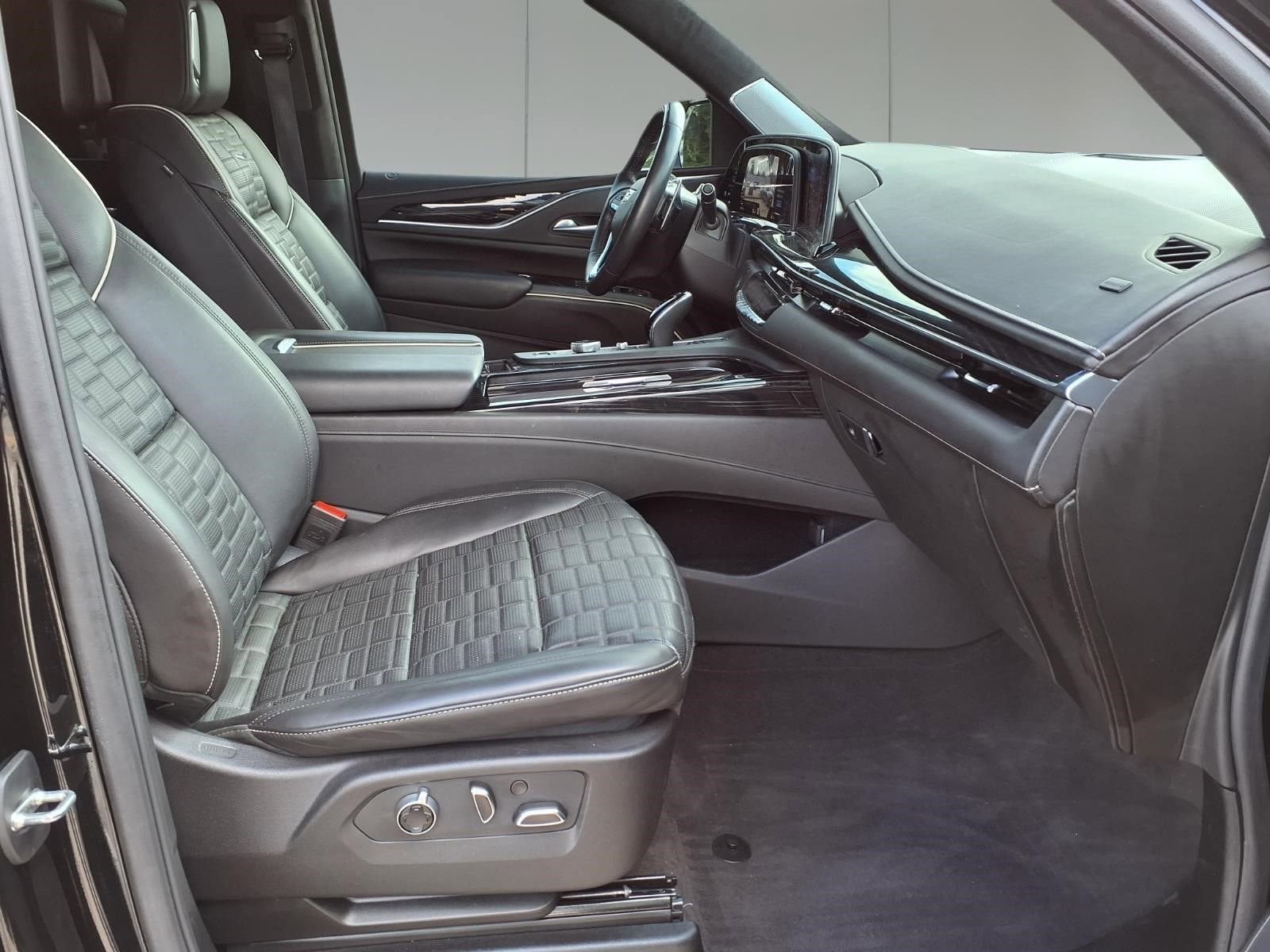 2024 Cadillac Escalade V-Series