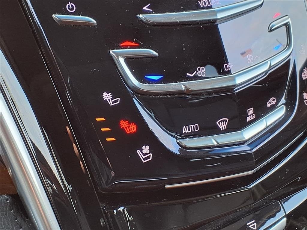 2019 Cadillac Escalade ESV Luxury