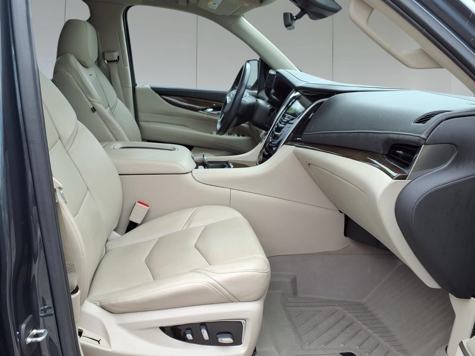 2020 Cadillac Escalade ESV Premium Luxury