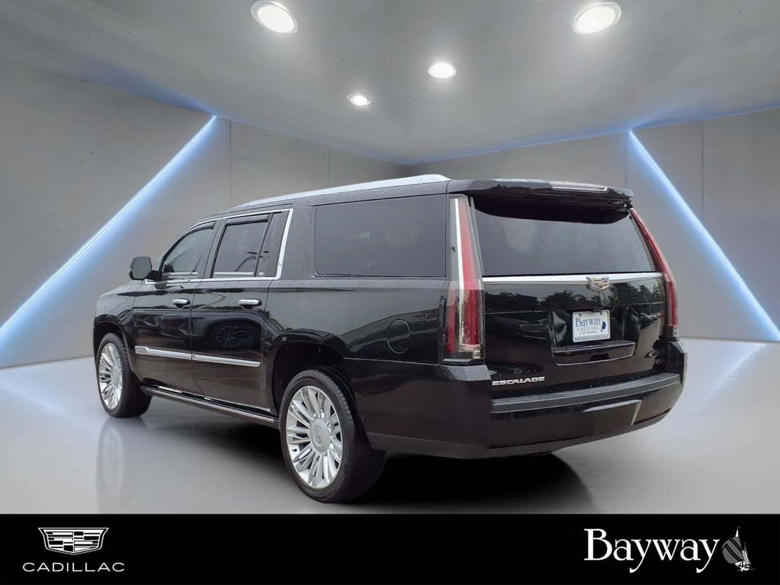 2018 Cadillac Escalade ESV Premium Luxury
