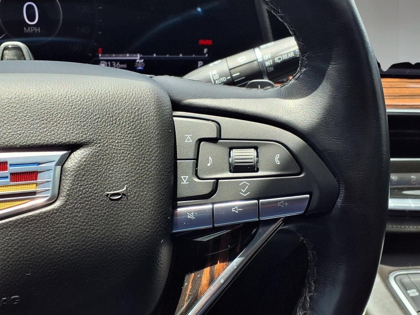 2024 Cadillac Escalade ESV Premium Luxury