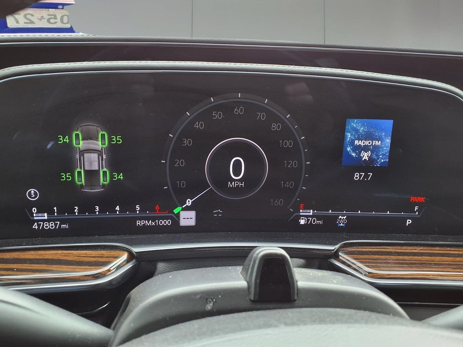 2023 Cadillac Escalade ESV 4WD Premium Luxury
