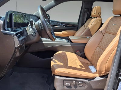 2023 Cadillac Escalade ESV 4WD Premium Luxury