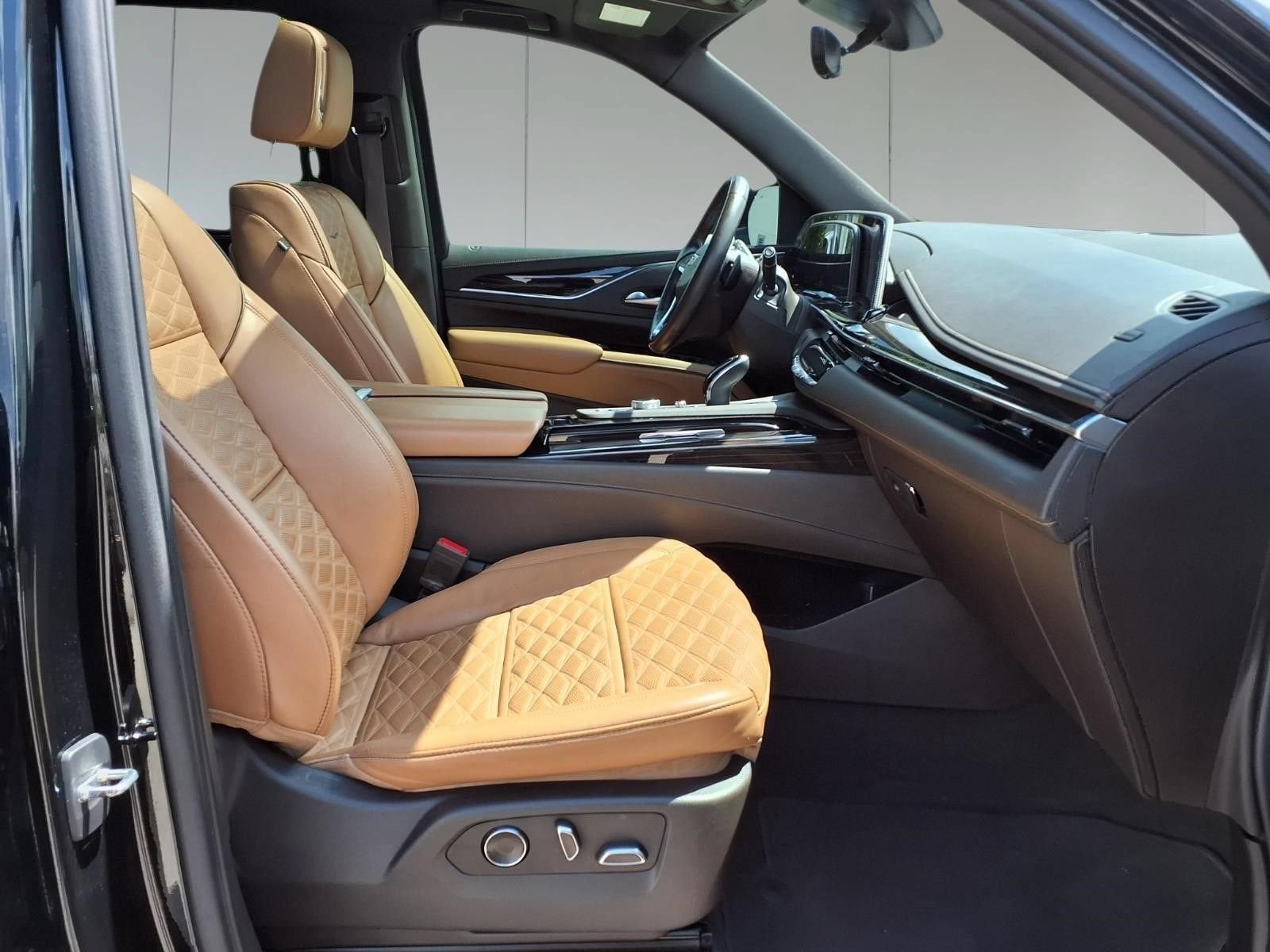 2023 Cadillac Escalade ESV 4WD Premium Luxury
