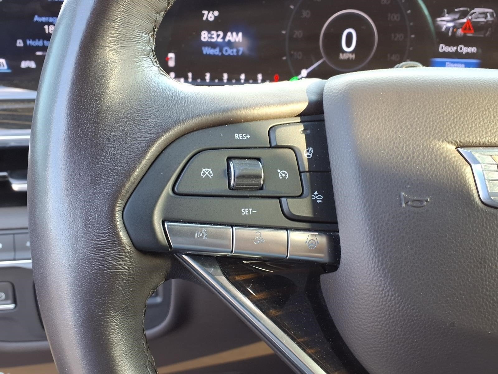 2023 Cadillac Escalade ESV 4WD Sport
