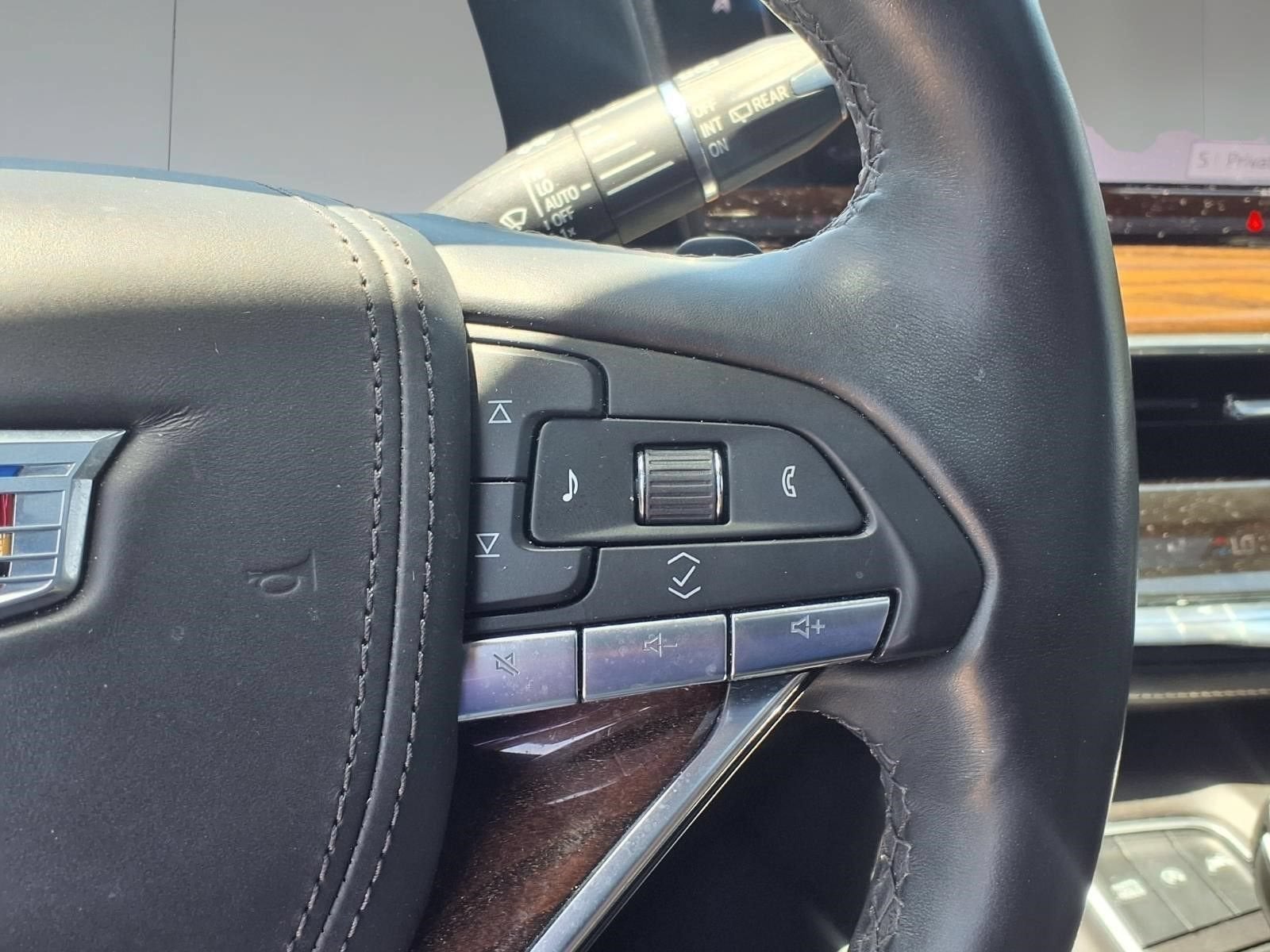 2022 Cadillac Escalade ESV Sport Platinum