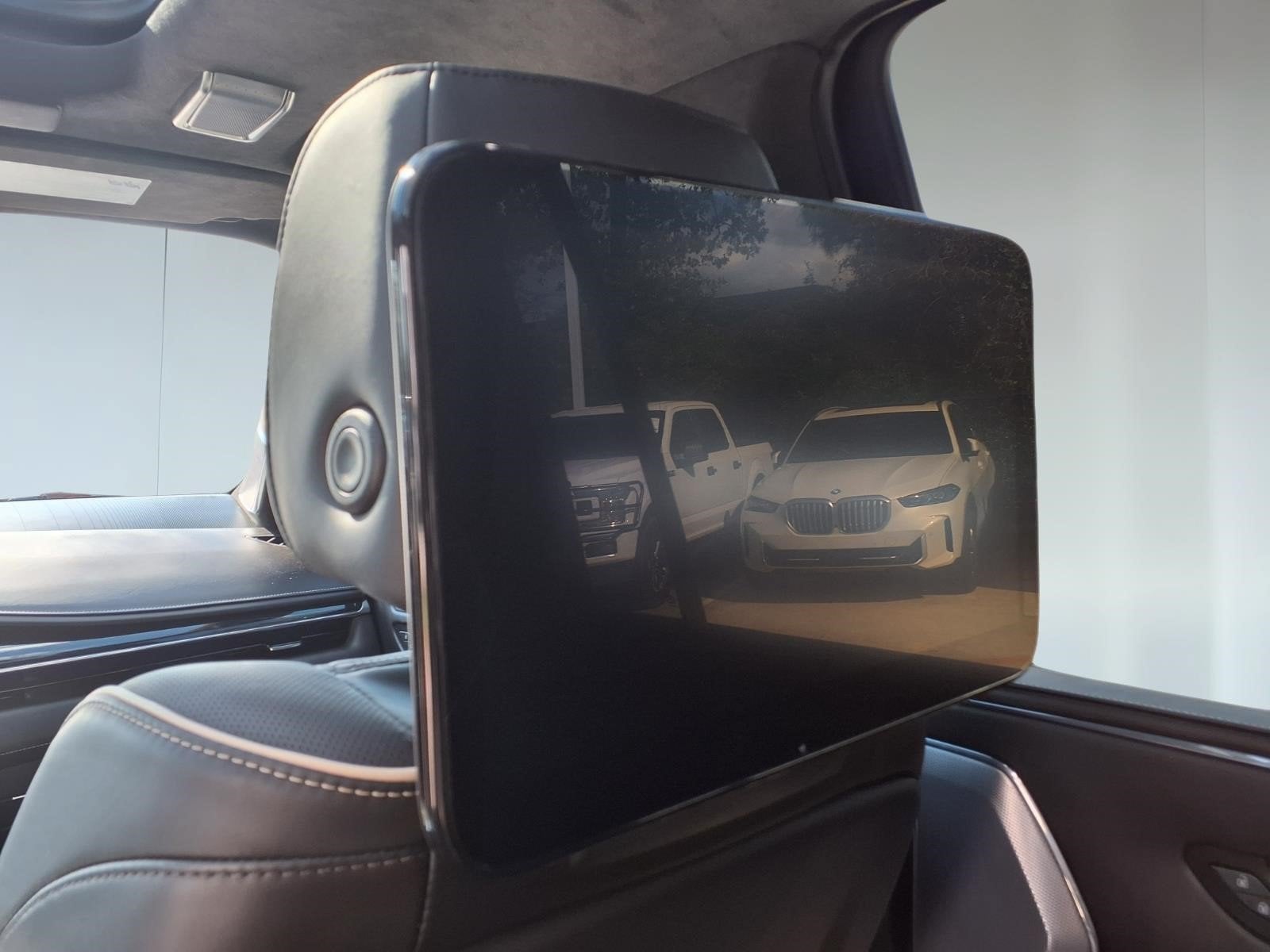 2023 Cadillac Escalade ESV AWD V-Series