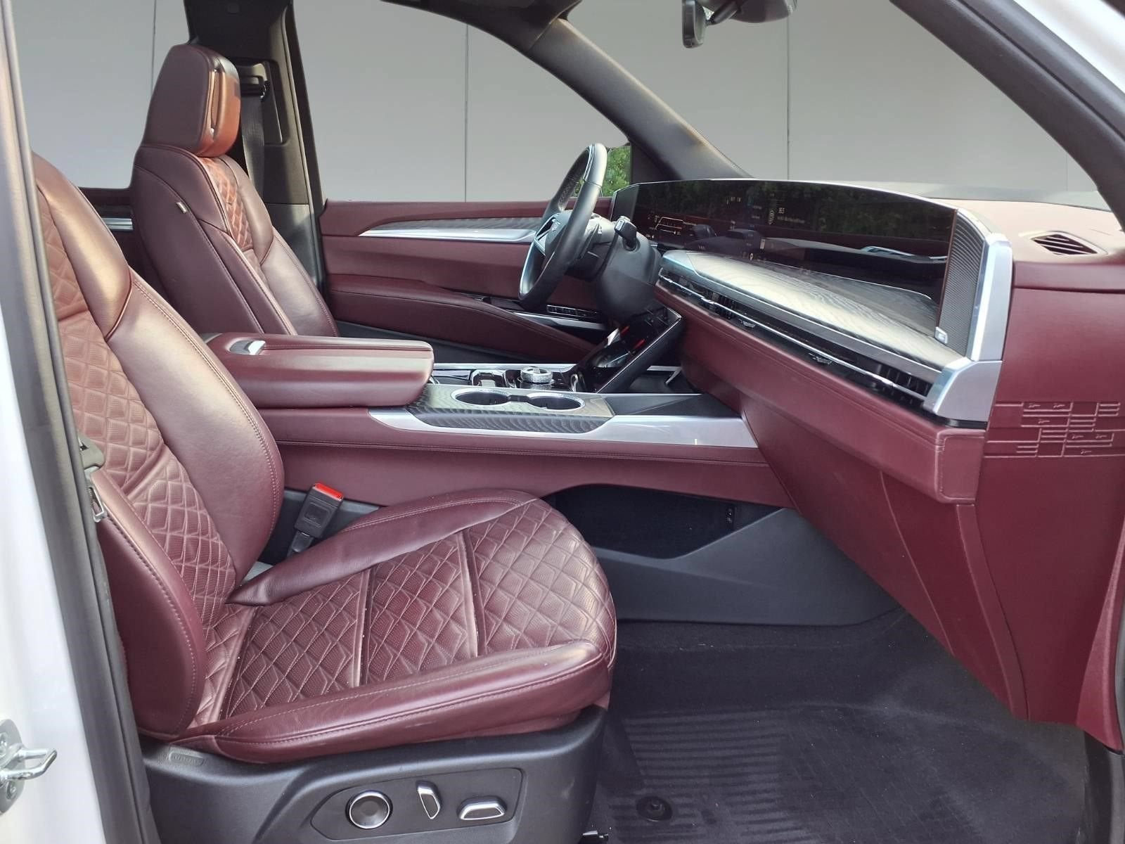 2025 Cadillac Escalade Premium Luxury