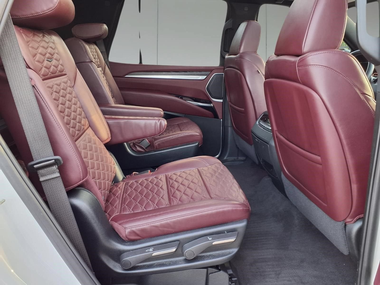 2025 Cadillac Escalade Premium Luxury