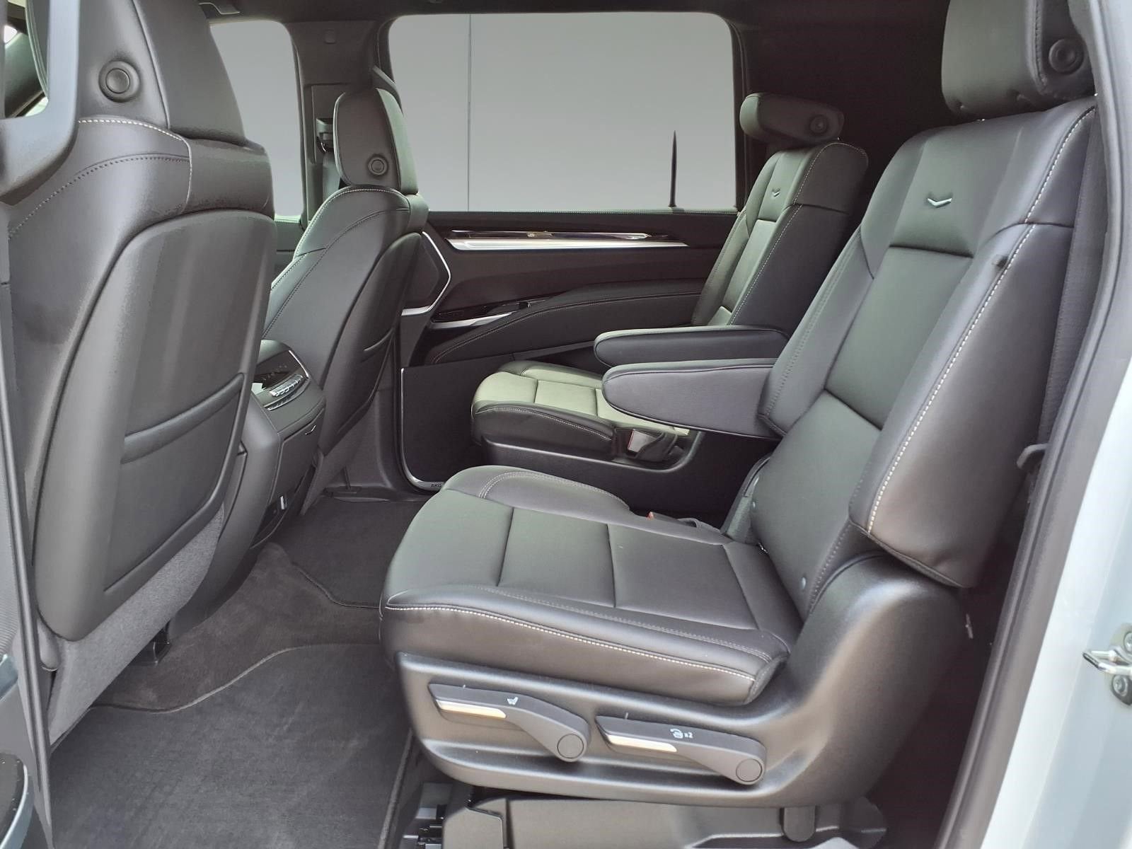 2026 Cadillac Escalade ESV 1SA