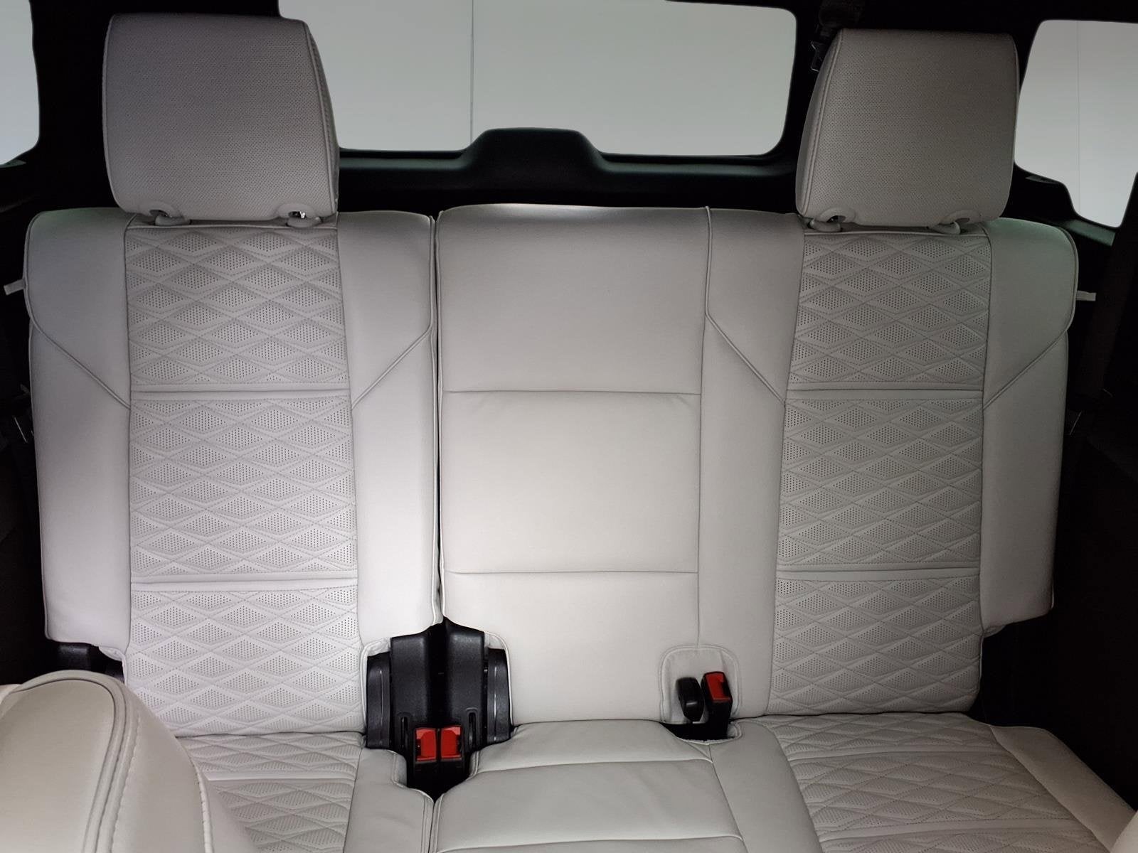 2025 Cadillac Escalade ESV Premium Luxury Platinum