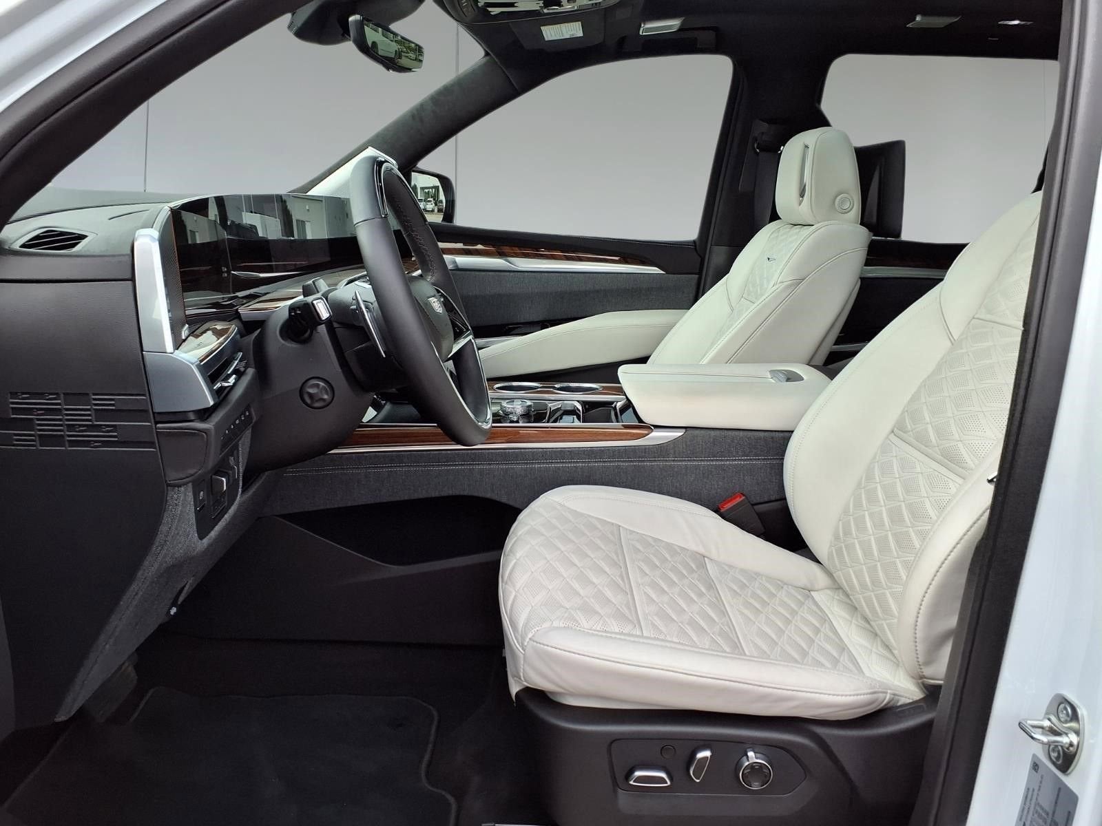 2026 Cadillac Escalade Platinum Luxury