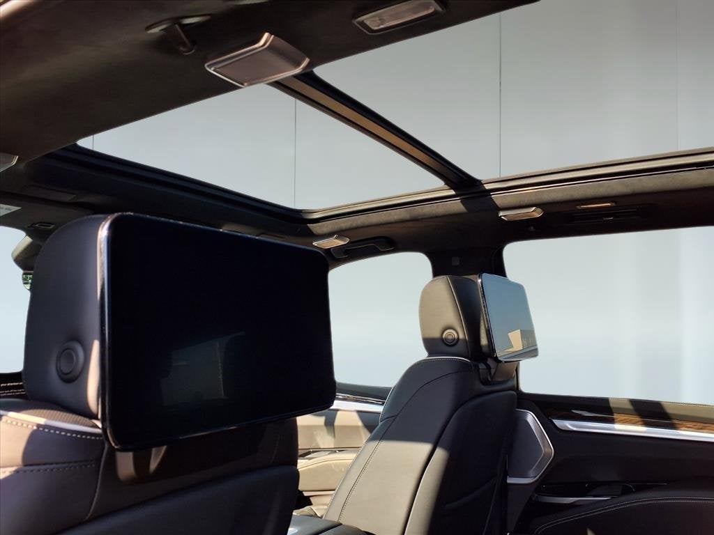 2025 Cadillac Escalade Premium Luxury Platinum