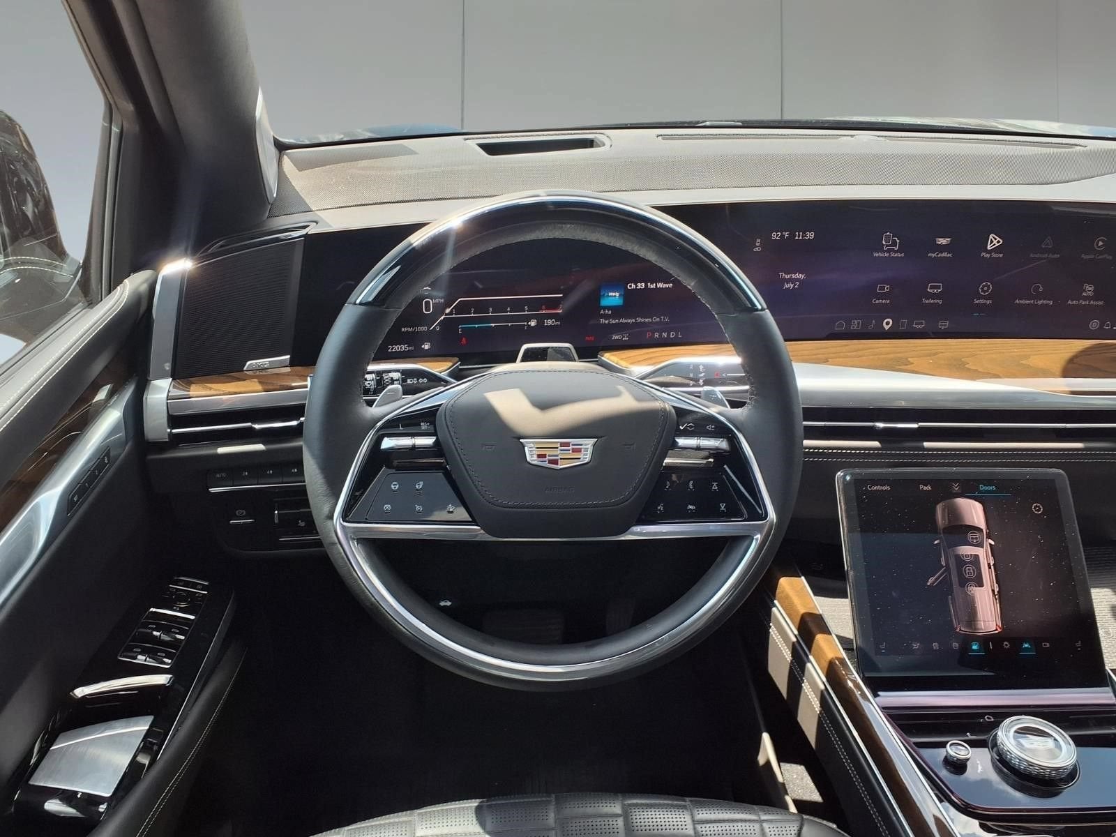 2025 Cadillac Escalade Sport Platinum