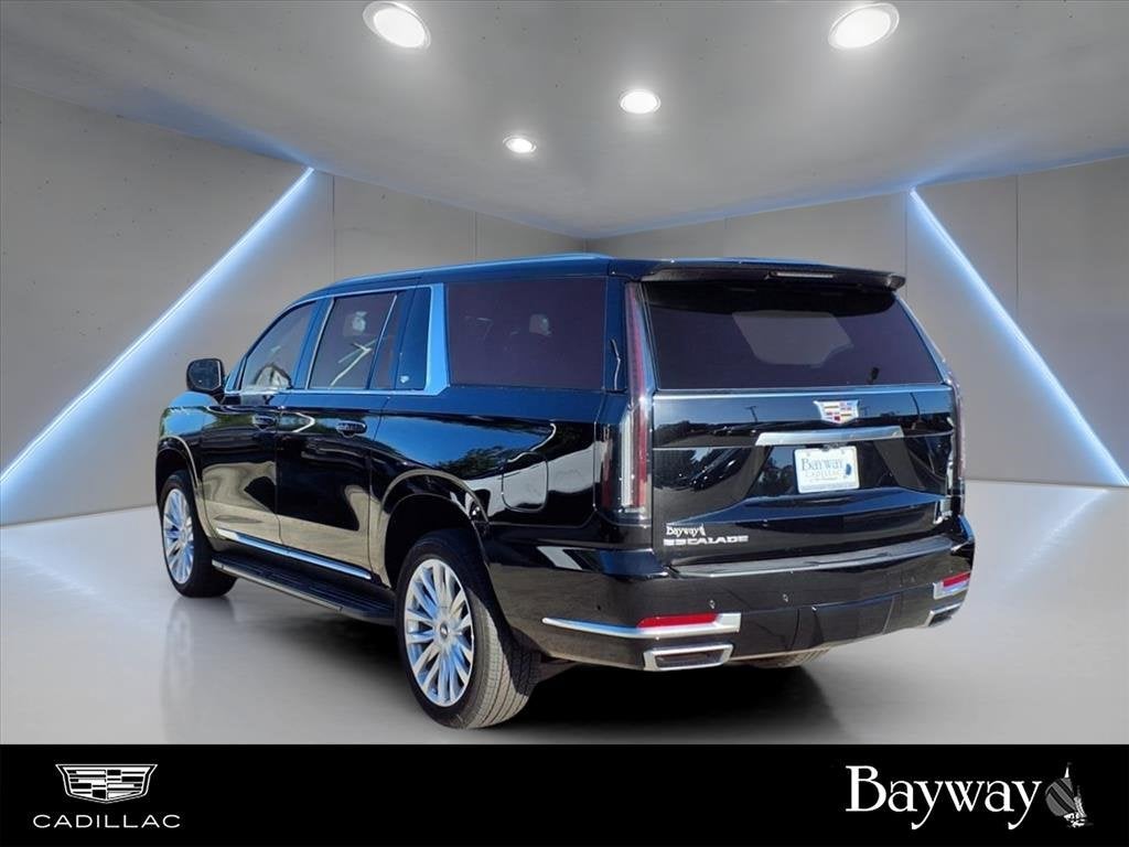 2025 Cadillac Escalade ESV Luxury