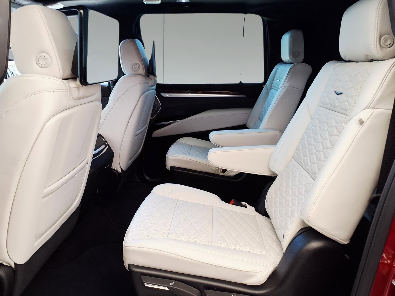 2026 Cadillac Escalade ESV Platinum Luxury