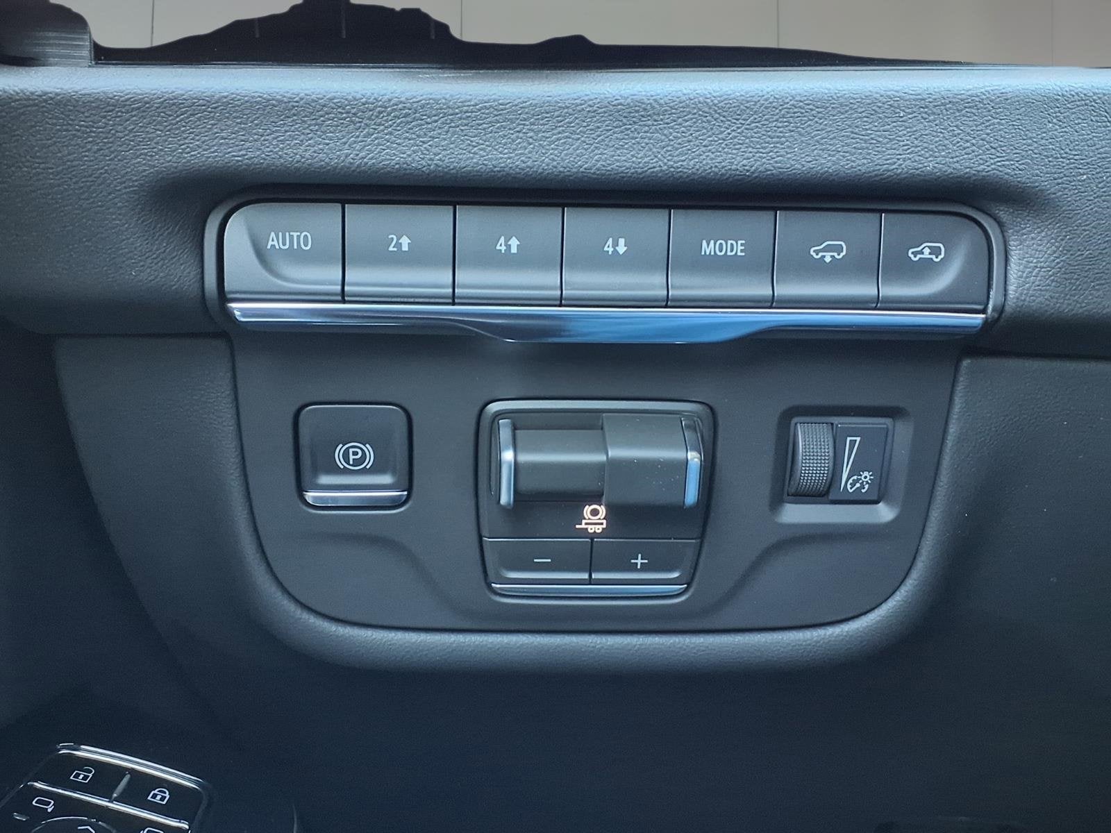 2026 Cadillac Escalade ESV Sport