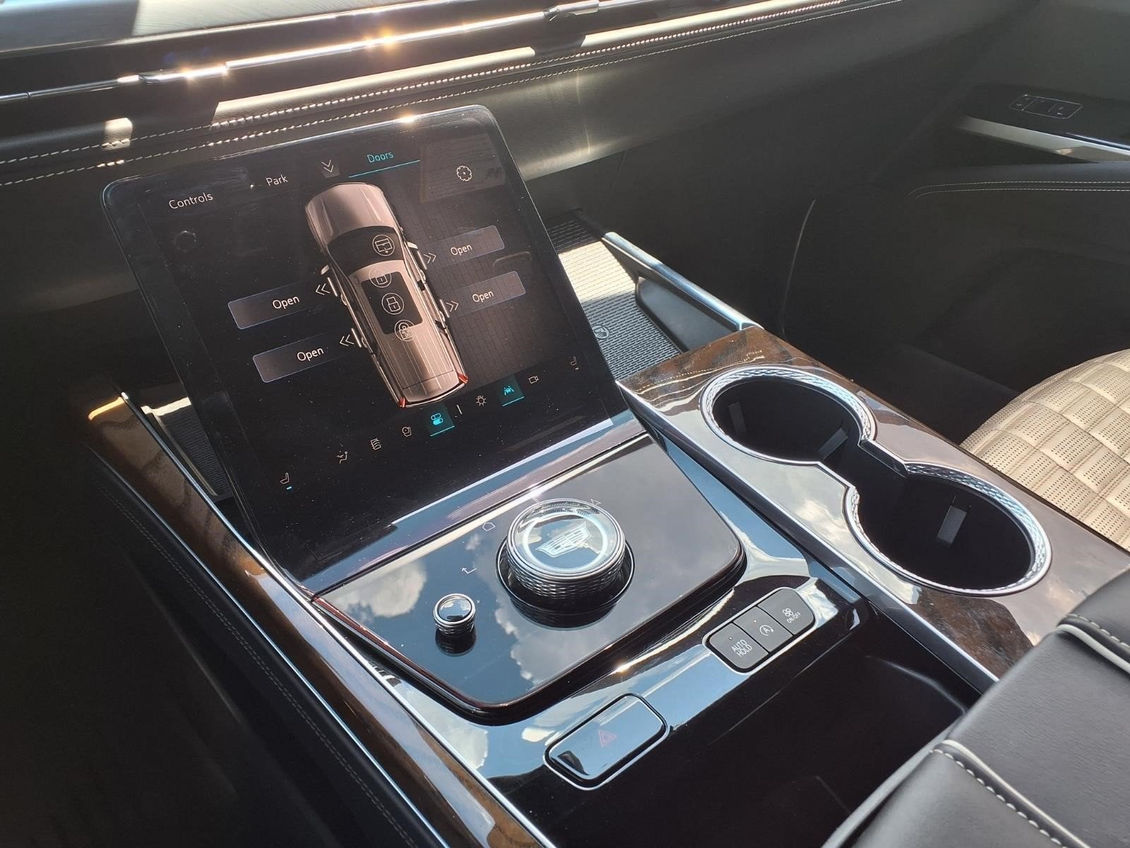 2026 Cadillac Escalade ESV Platinum Sport
