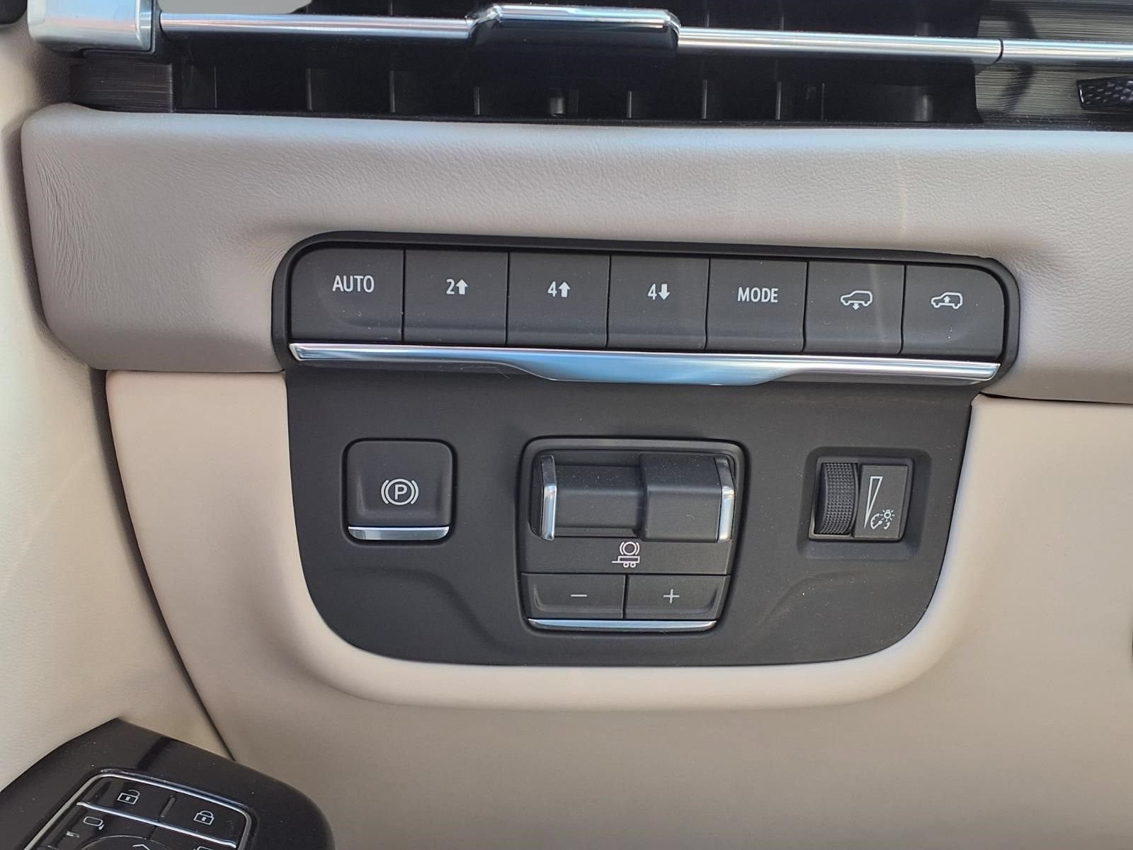 2025 Cadillac Escalade ESV Sport Platinum