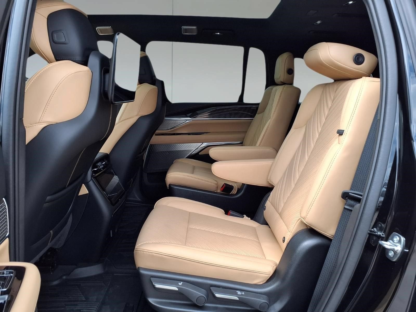 2026 Cadillac ESCALADE IQ Premium Luxury