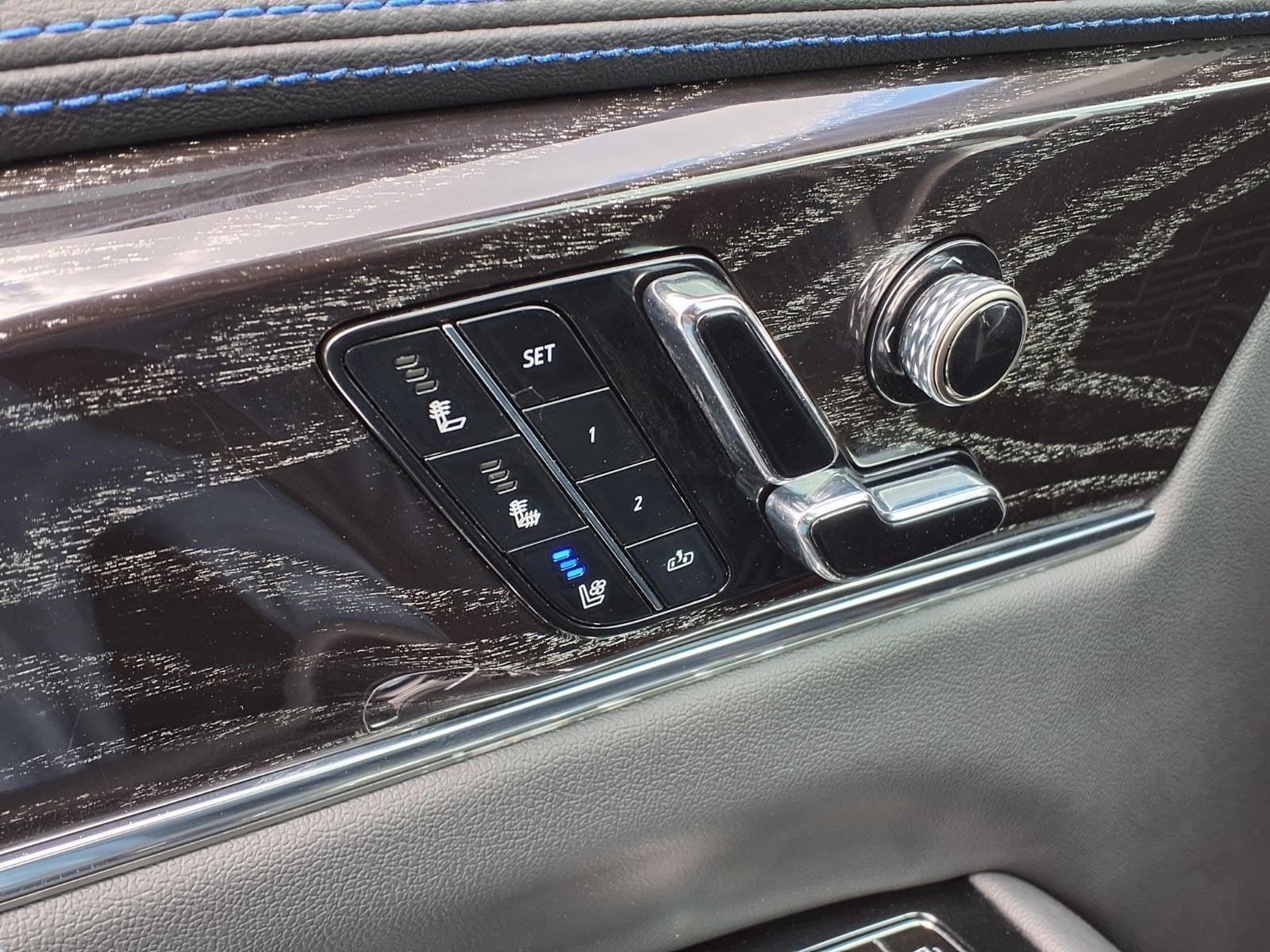 2025 Cadillac ESCALADE IQ Sport 1
