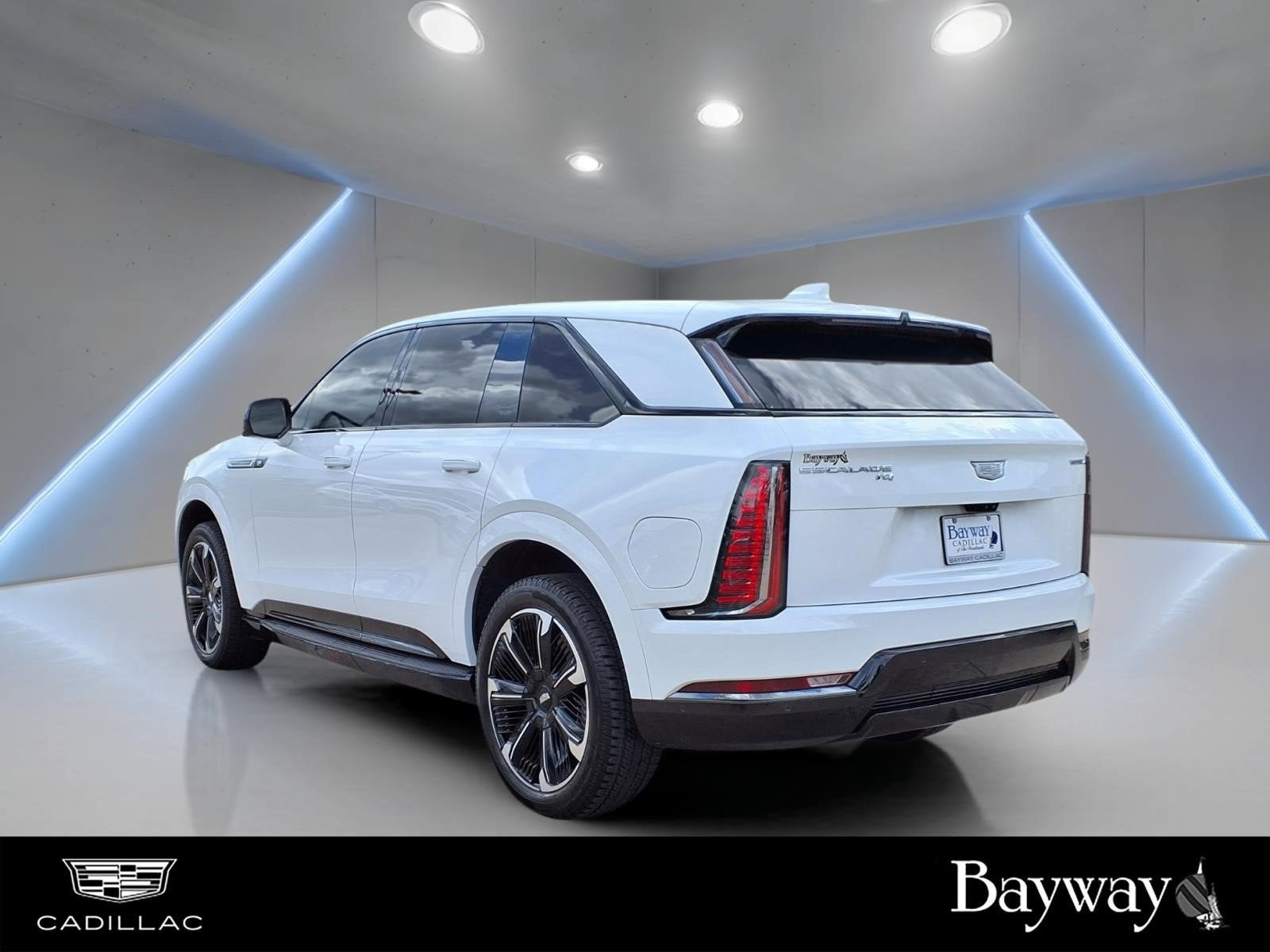 2025 Cadillac ESCALADE IQ Sport 1