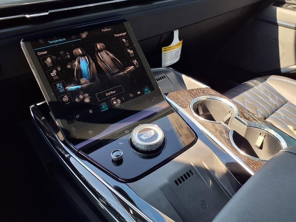 2026 Cadillac ESCALADE IQ Sport