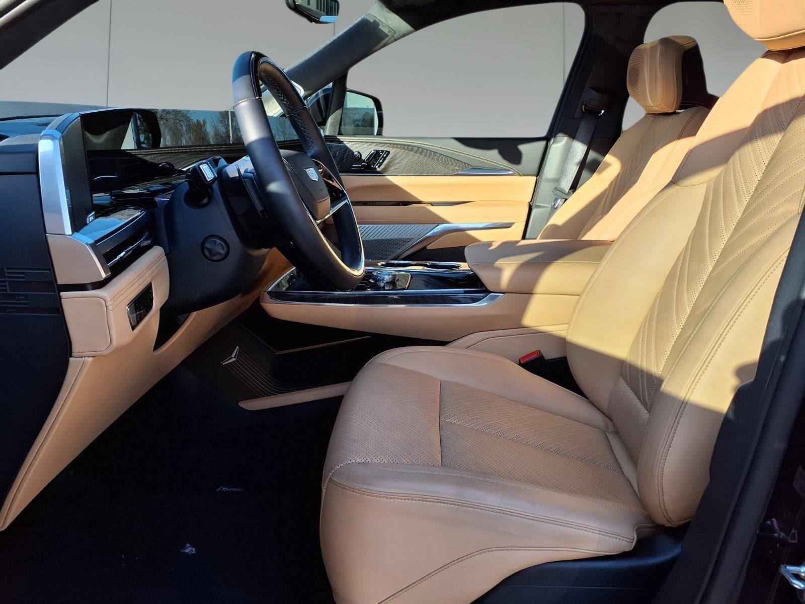 2025 Cadillac ESCALADE IQ Sport 2