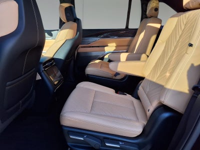 2025 Cadillac ESCALADE IQ Sport 2