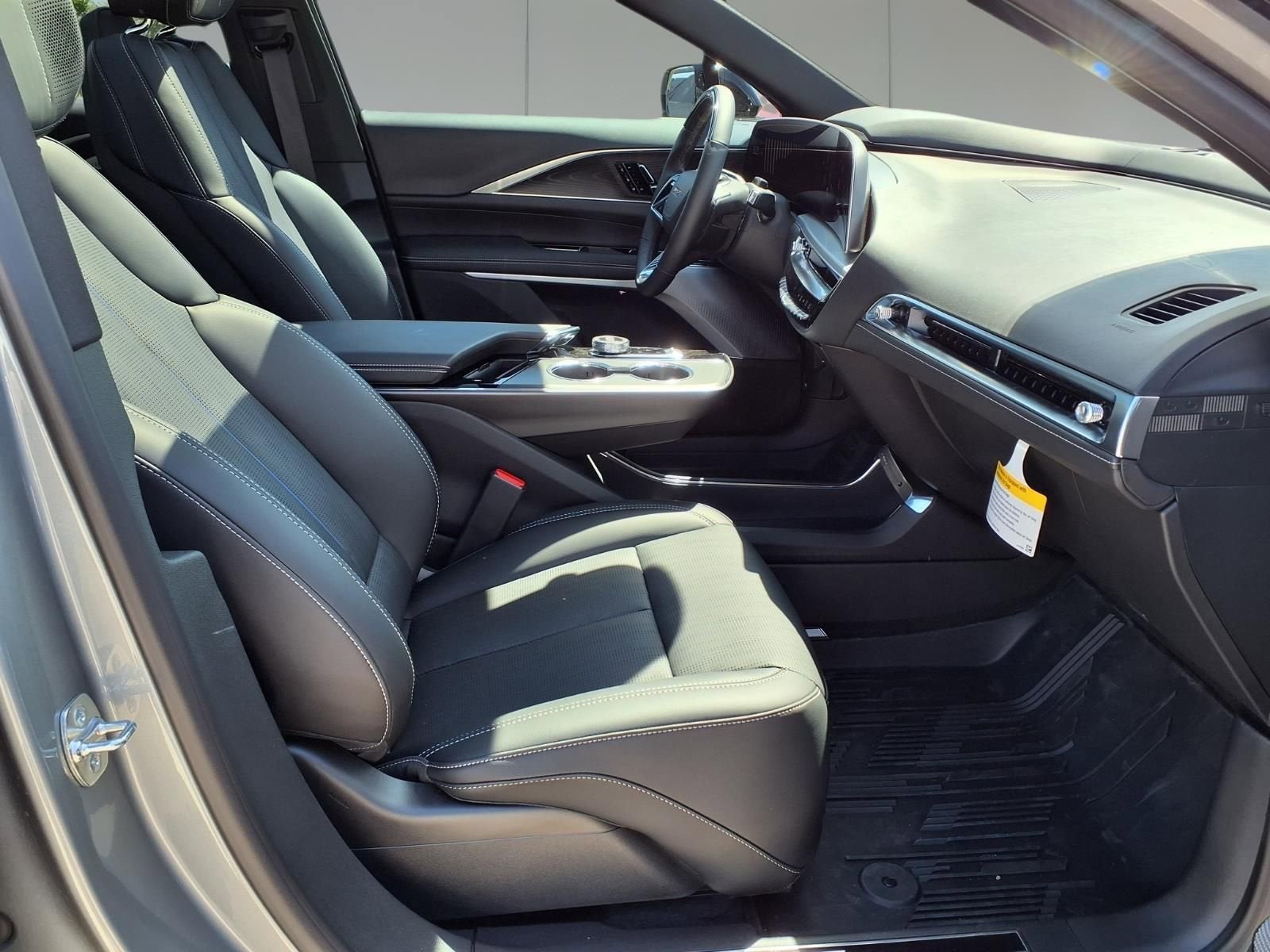 2026 Cadillac LYRIQ V-Series