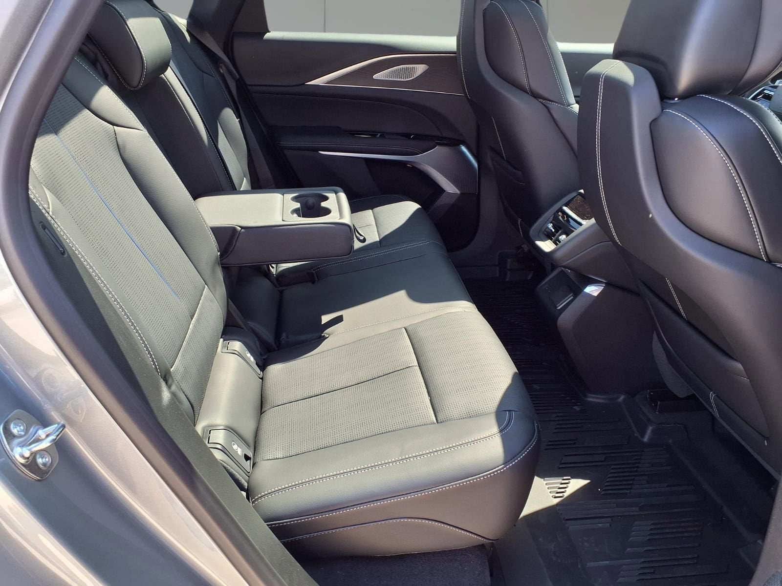 2026 Cadillac LYRIQ V-Series