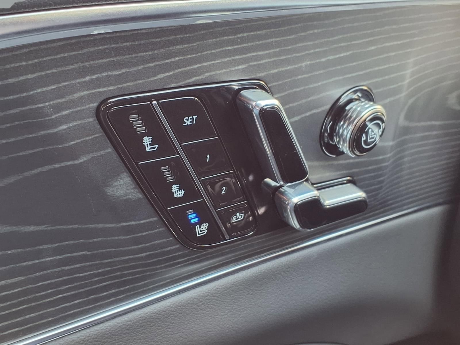 2026 Cadillac LYRIQ V-Series