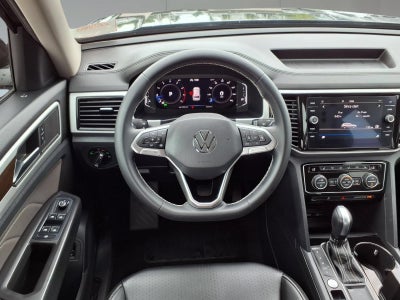 2022 Volkswagen Atlas 2.0T SE w/Technology