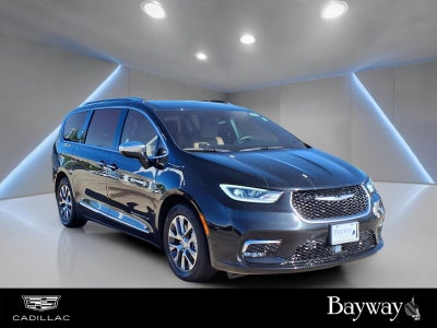 2022 Chrysler Pacifica Hybrid Pinnacle