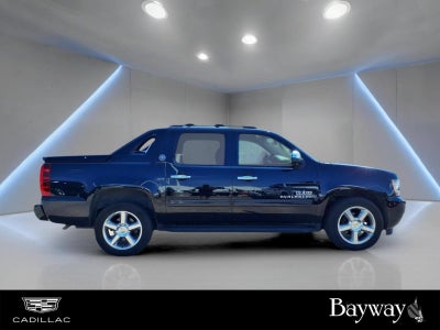 2013 Chevrolet Avalanche LT