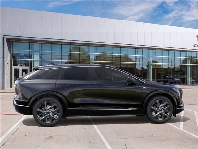 2026 Cadillac OPTIQ Luxury